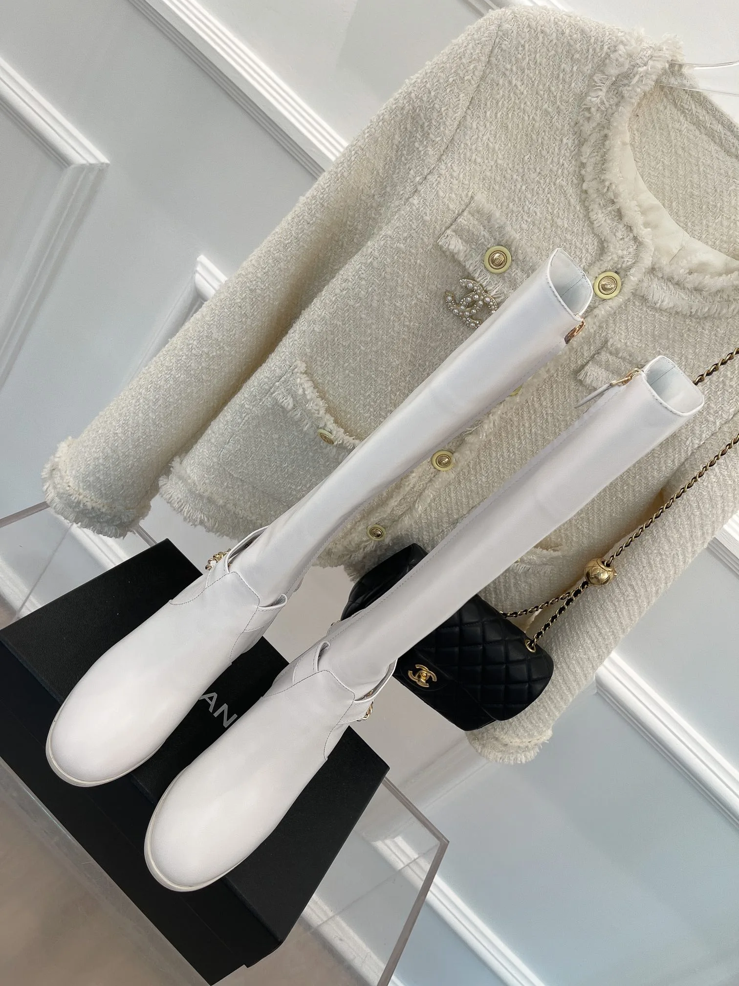 Chanel High Boots With Chain White / - Image 9