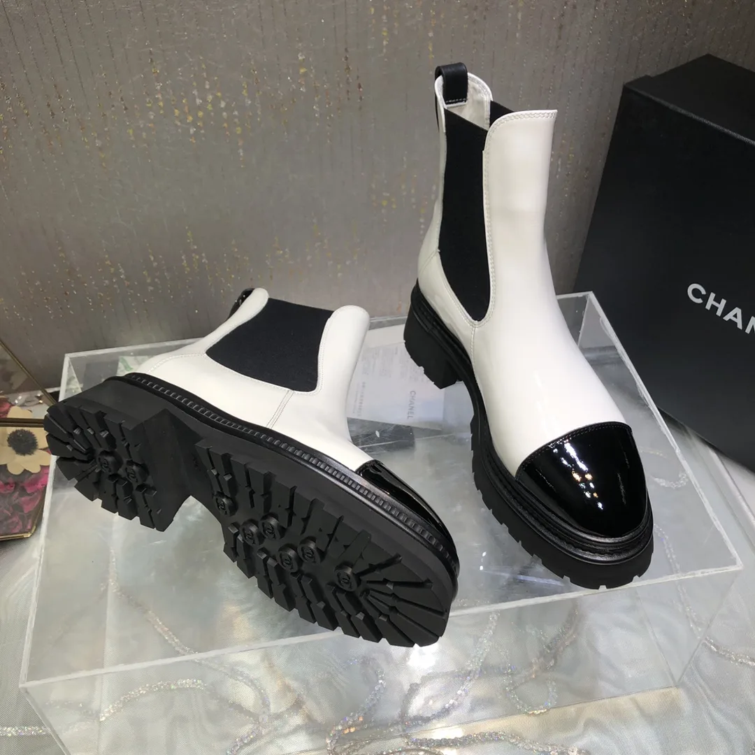 Chanel Ankle Boots White 0,/ - Image 9