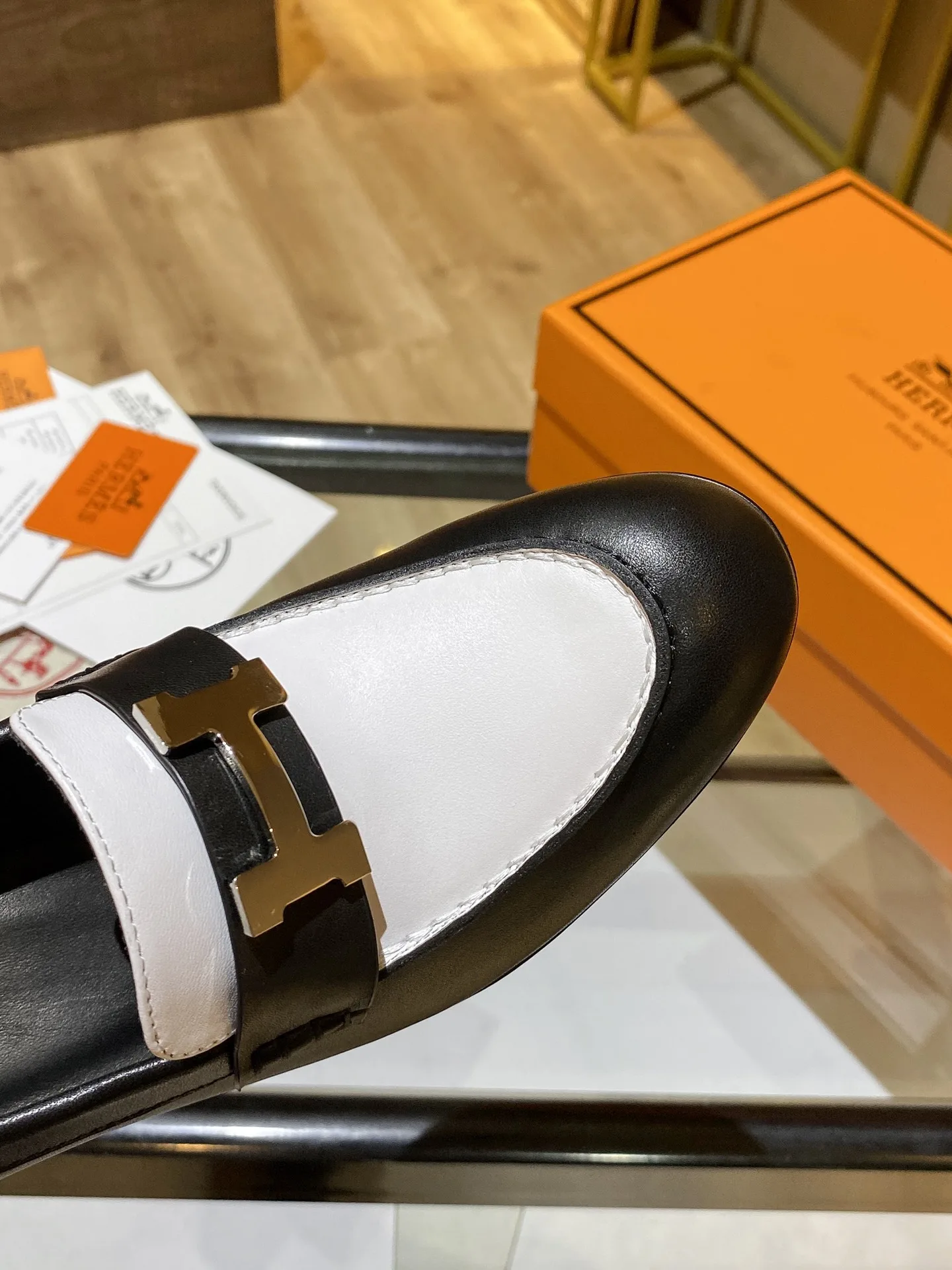 Hermes Loafers White/ Black - Image 7