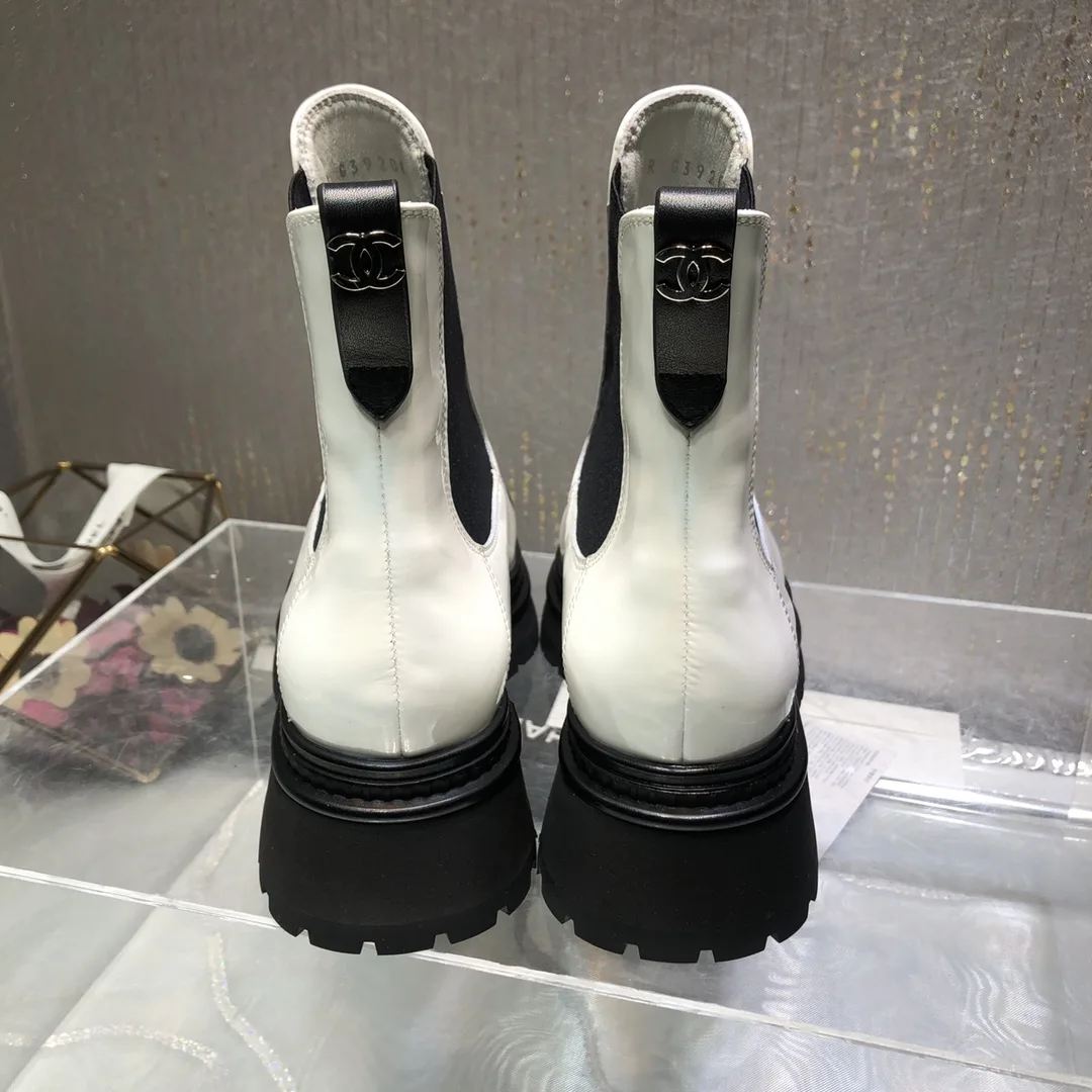 Chanel Ankle Boots White 0,/ - Image 5