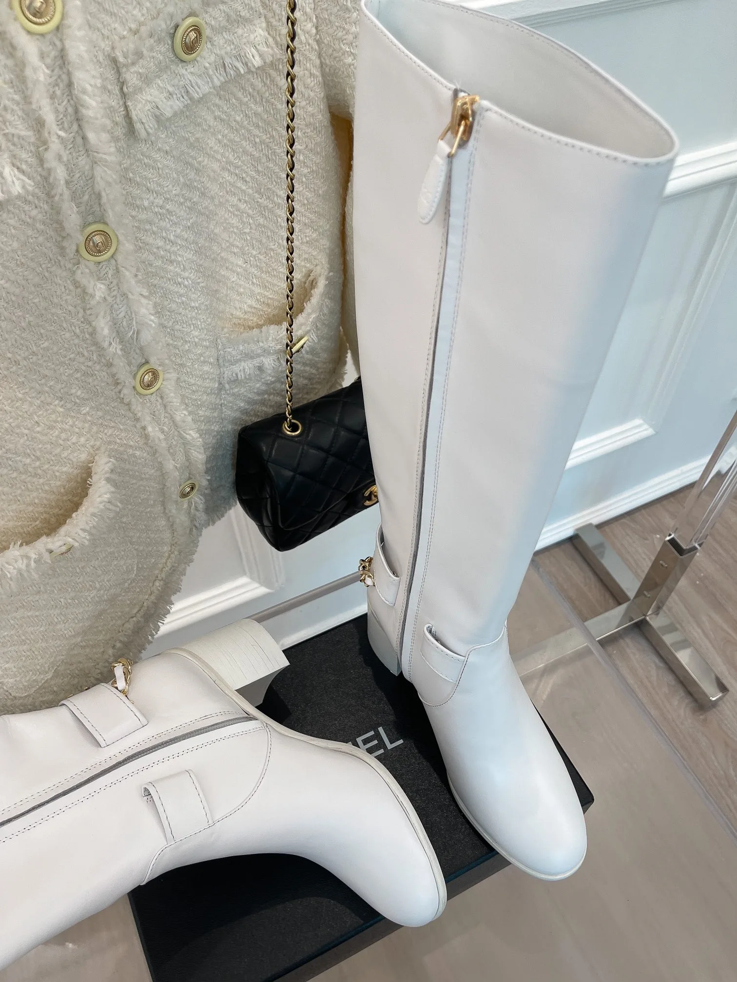 Chanel High Boots With Chain White / - Image 5