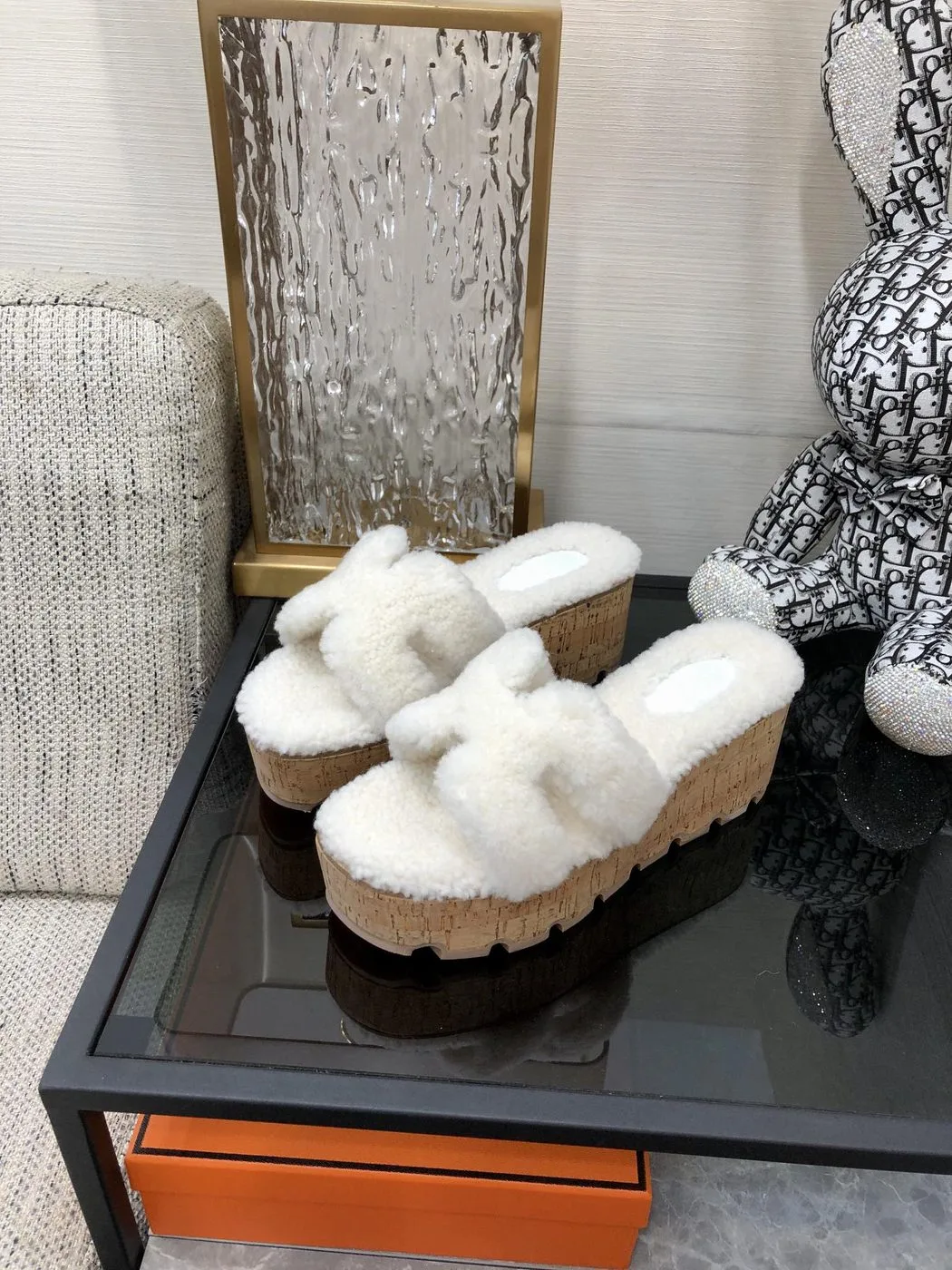 Hermu00e8s Figari Sandal: Design, Materials, and Sizing Explained