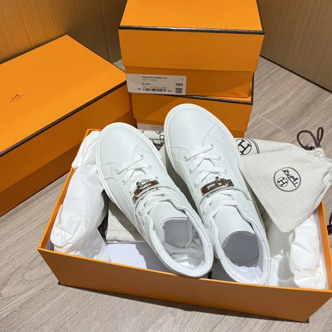 Alternative view of Hermes Daydream Sneaker White