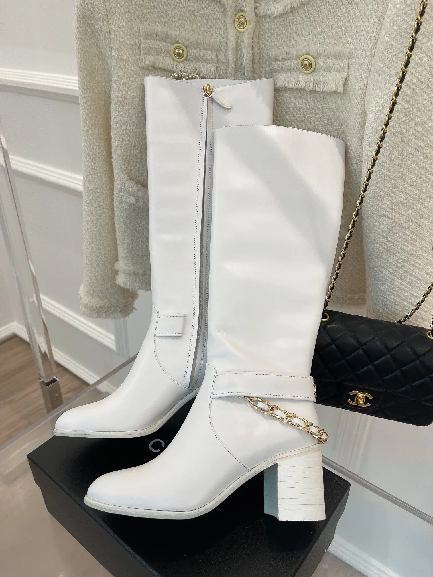 Chanel High Boots With Chain White / - Image 4