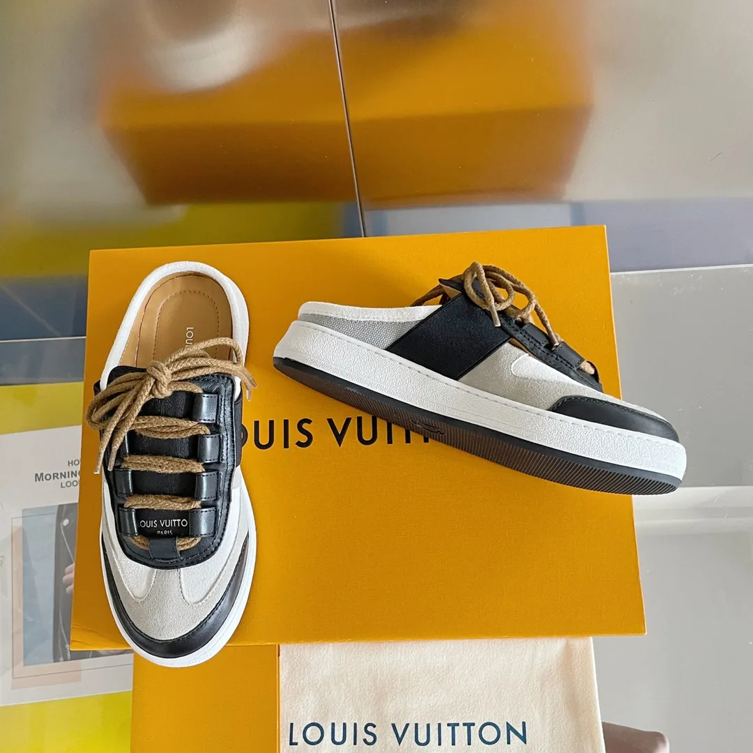 Alternative view of Louis Vuitton Women’s Lous Sneakers White