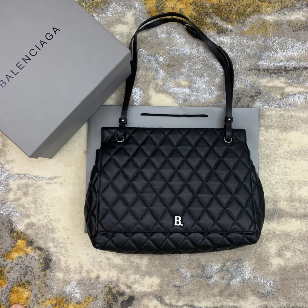 Balenciaga Touch B. Shoulder Bag Quilted Large In Black 14n/ - Image 4