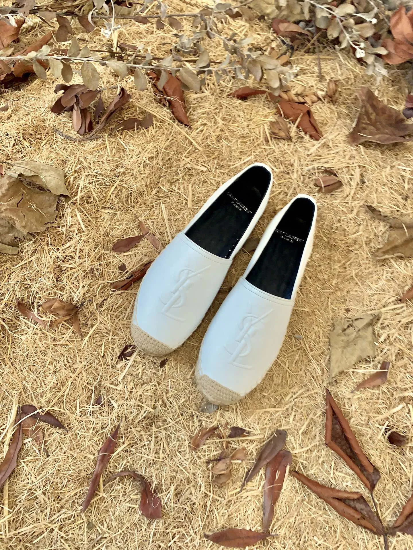 Saint Laurent Ysl