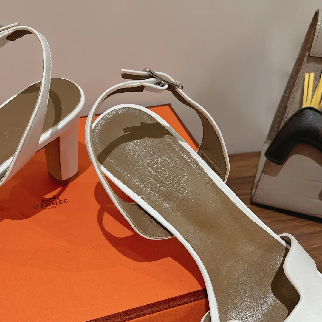 Alternative view of Hermes Oasis Sandal White /