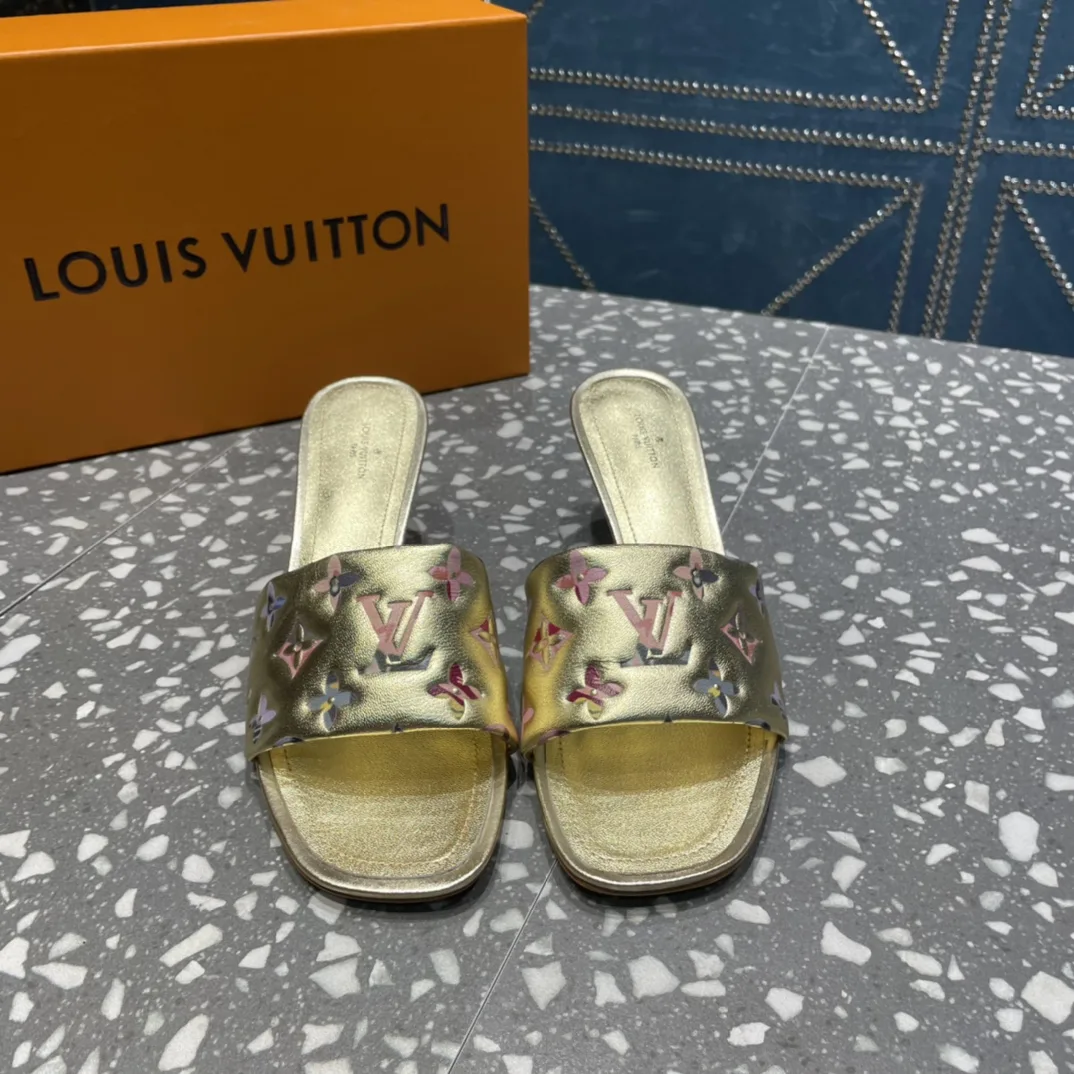 Alternative view of Louis Vuitton Women’s Revival Mule Gold