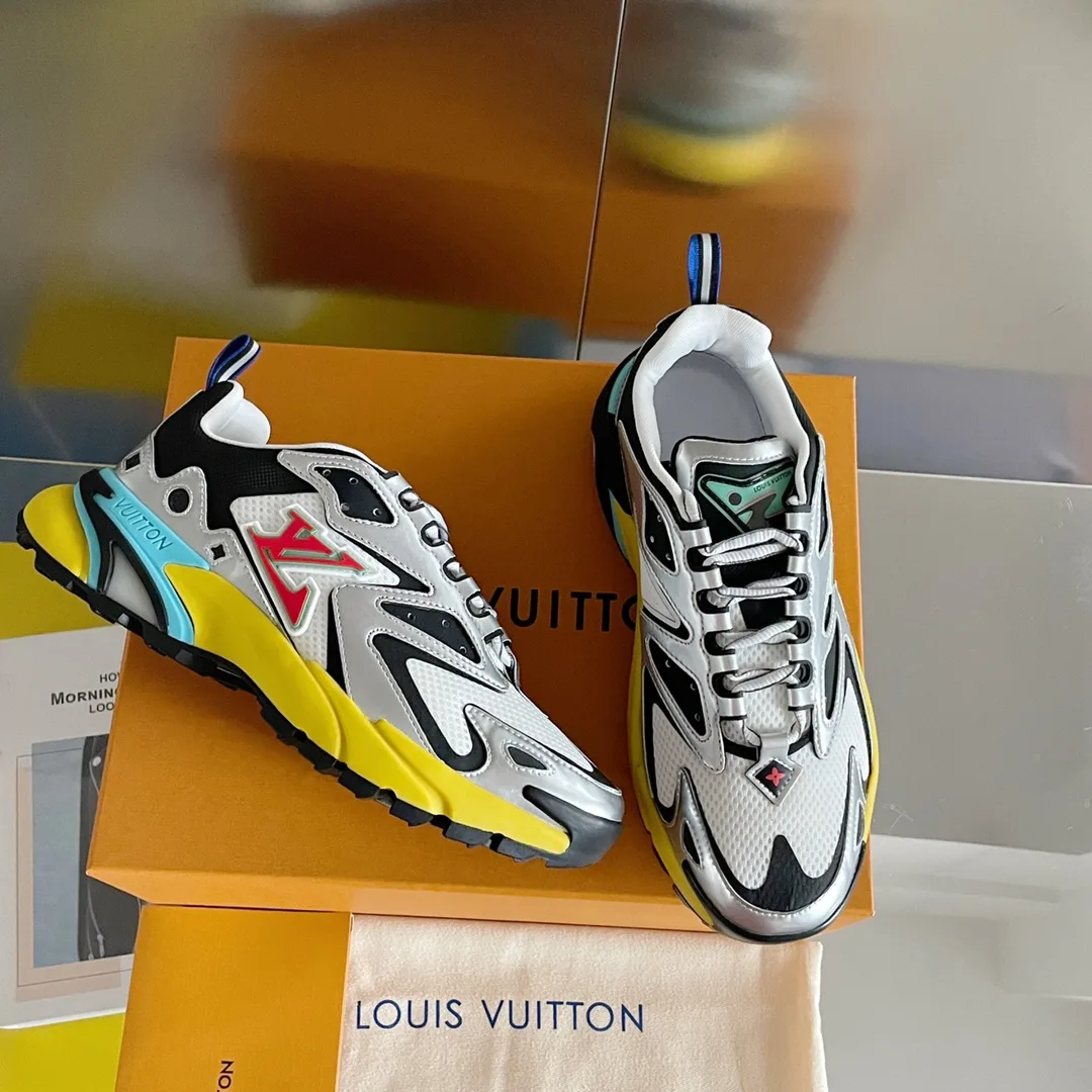 Louis Vuitton Men’s LV Runner Tatic Sneaker Sliver - Image 5