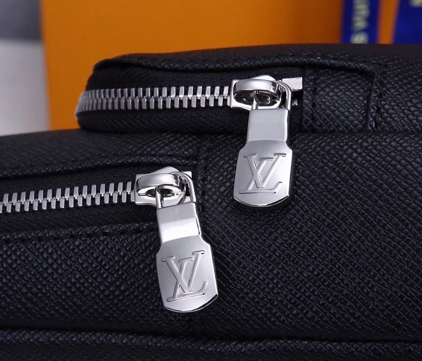 Louis Vuitton Avenue Sling Bag Taiga Black - Image 3