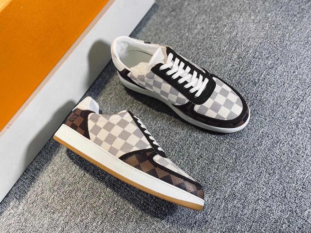 Louis Vuitton Rivoli Sneaker Gray And Brown