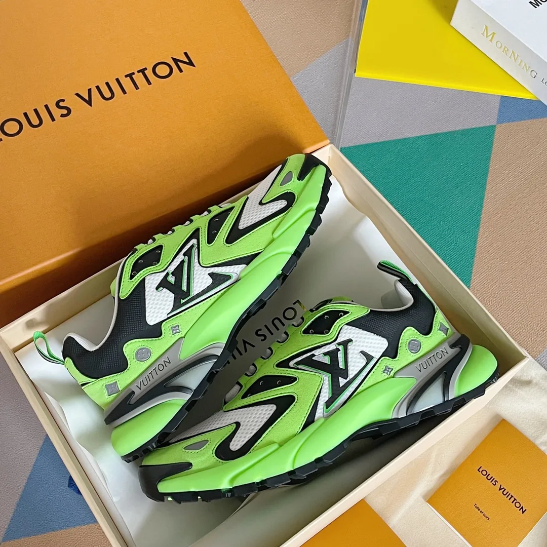 Louis Vuitton LV Runner Tatic Sneaker Green LV 1A9JER - Image 6