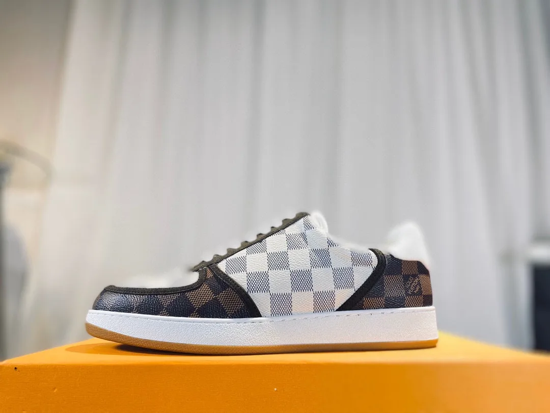 Louis Vuitton Rivoli Sneaker Gray And Brown - Image 4