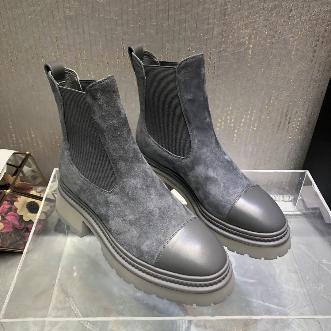 Chanel Ankle Boots Grey 0,/ - Image 3