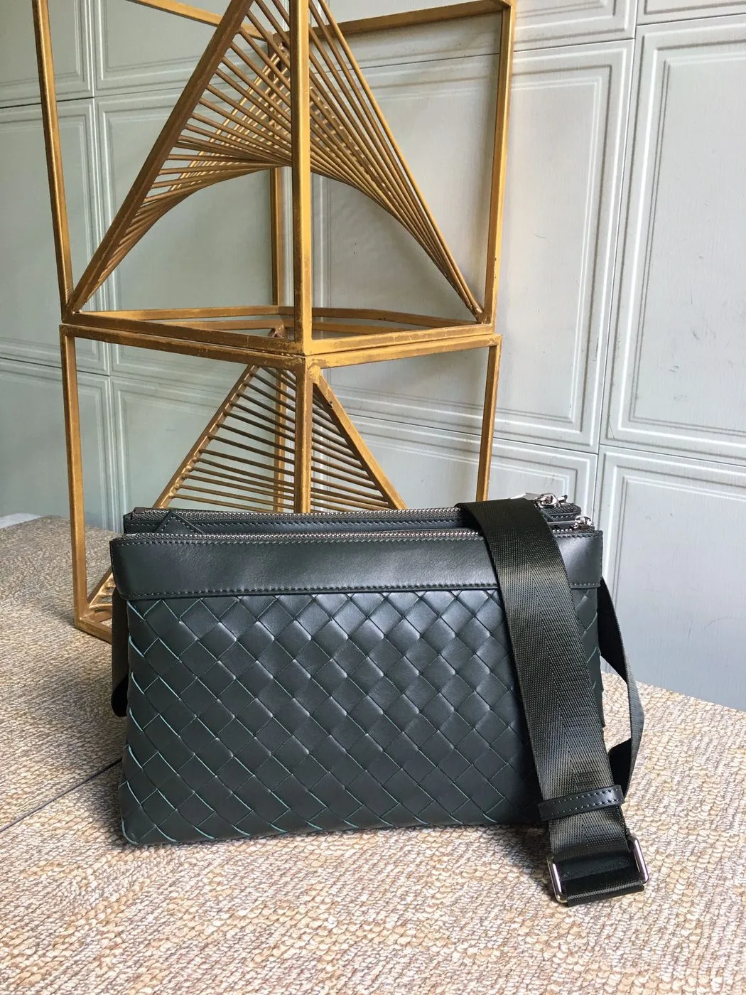 Bottega Veneta Classic