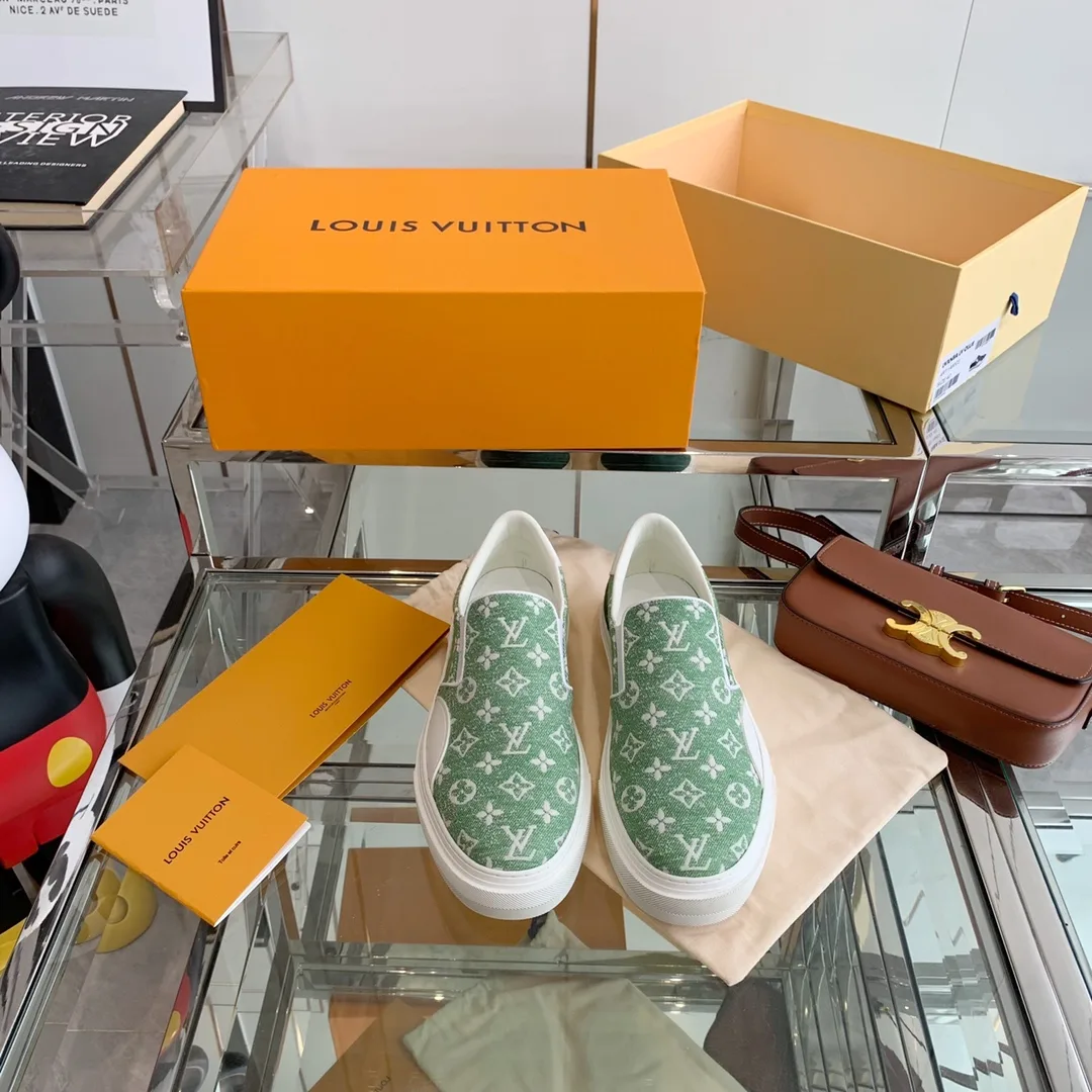 Alternative view of Louis Vuitton Women’s Trocadero Slip On Green