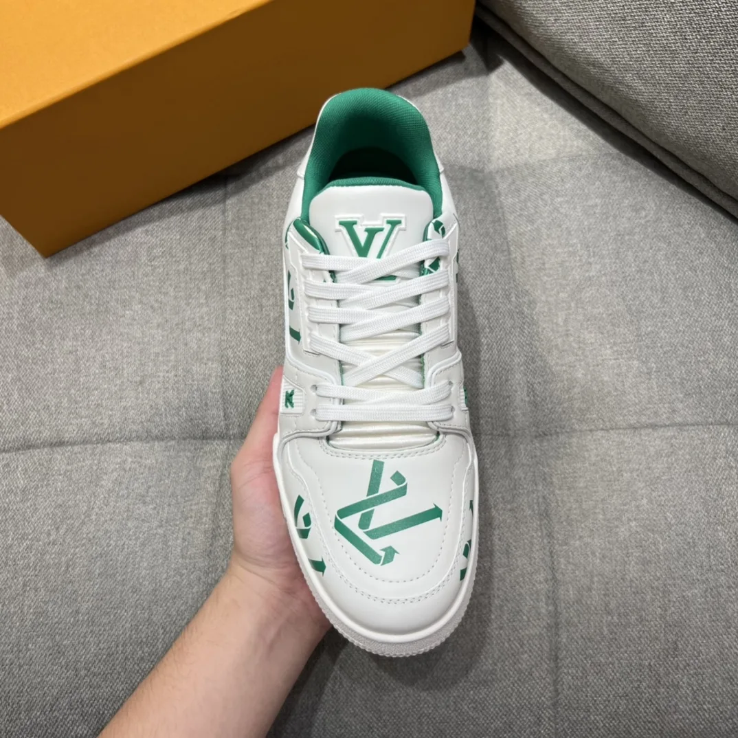 Louis Vuitton LV Trainer Sneaker Green LV 1AAGXF - Image 7