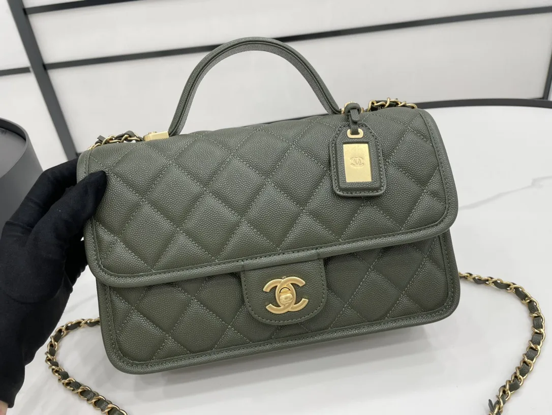 Chanel AS3653 22K Bag Dark Green - Image 4