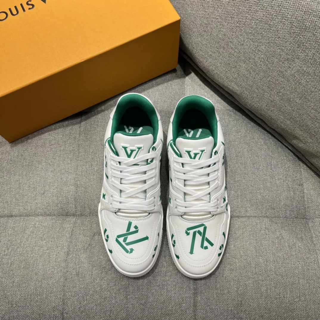 Louis Vuitton LV Trainer Sneaker Green LV 1AAGXF - Image 2