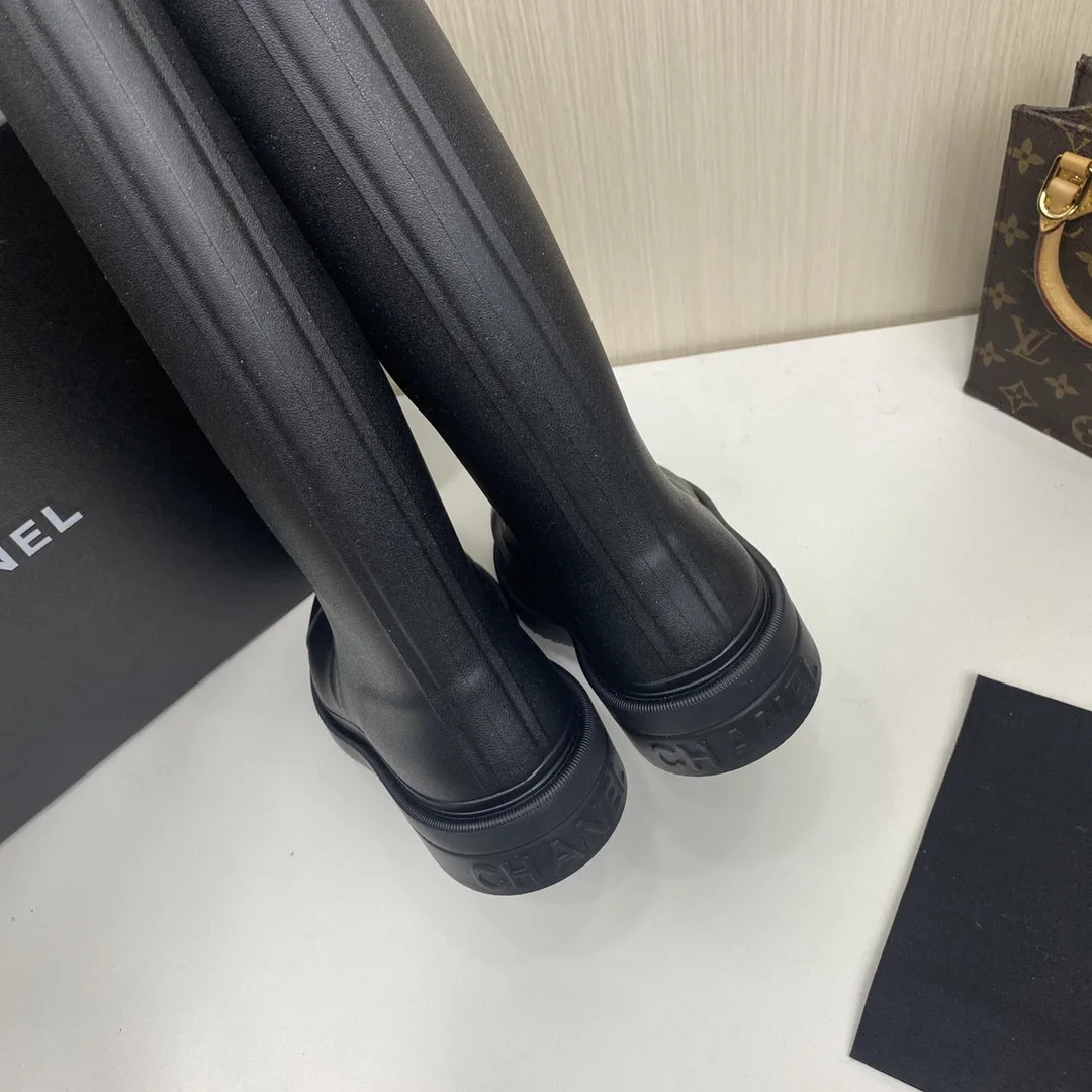 Chanel Womens High Boots Black - Image 3