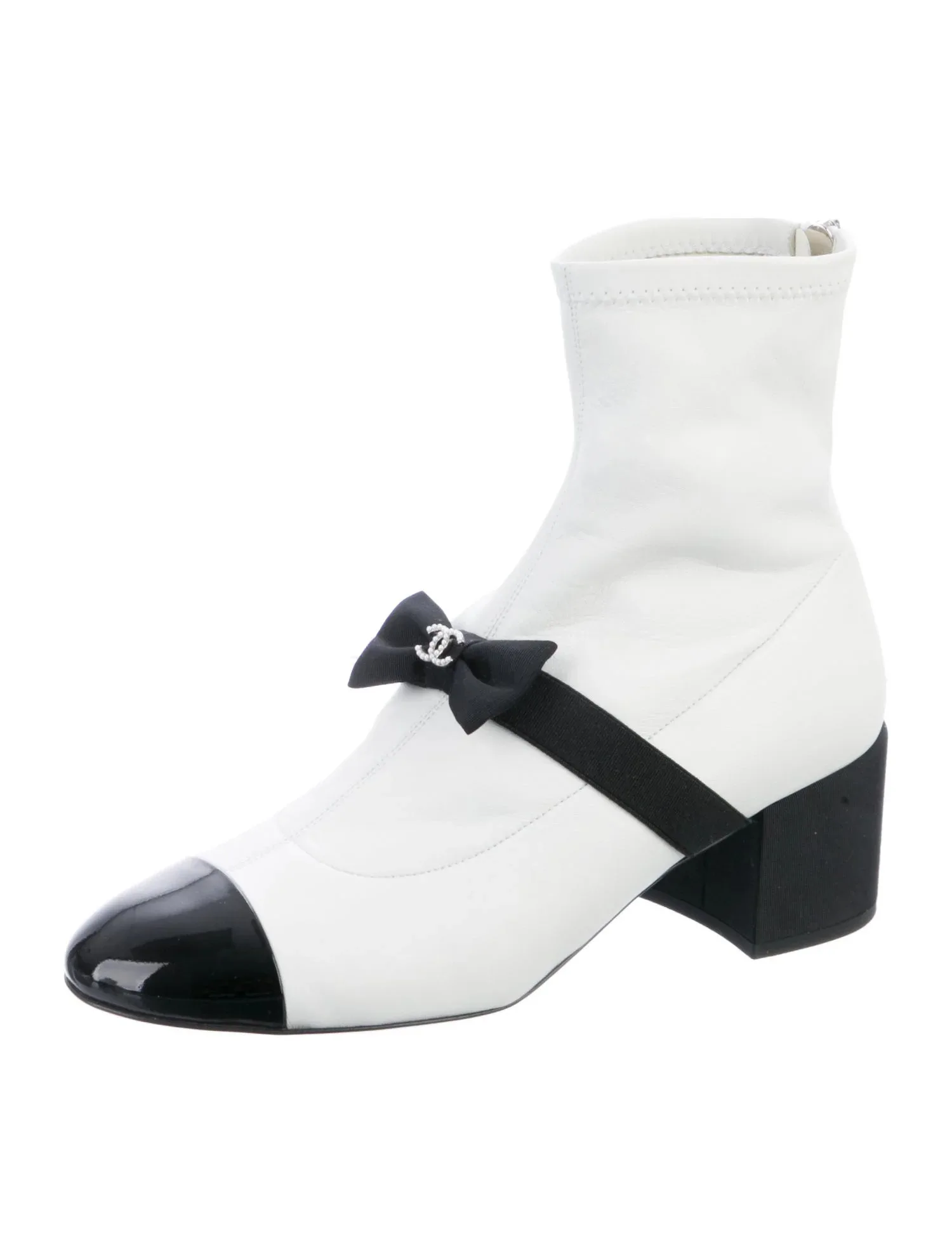 Chanel Short Boots White And Black - Image 5