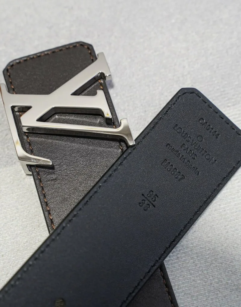 Louis Vuitton LV Initiales Belt Black - Image 8